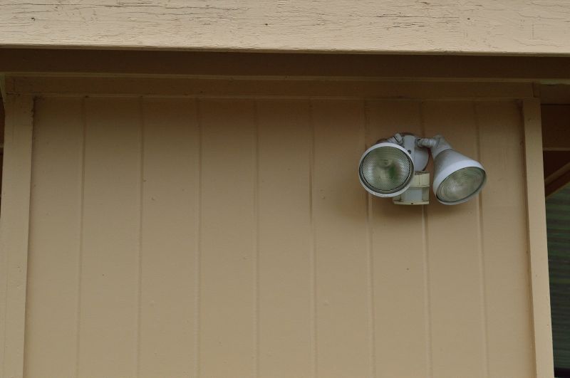 Outdoor Lamp Installation in Overland Park, KS